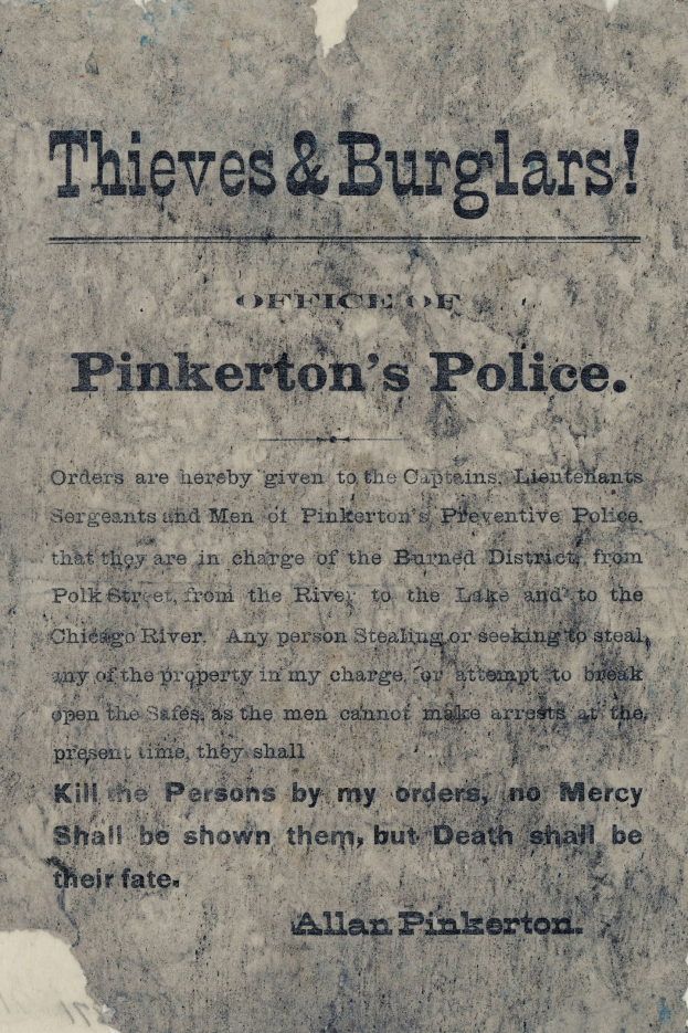Ein Plakat mit fetter schwarzer Schrift, das 'Thieves & Burglars Pinkerton's Police' auf einem weißen Hintergrund zeigt, eingerahmt von einem schmalen schwarzen Rand.