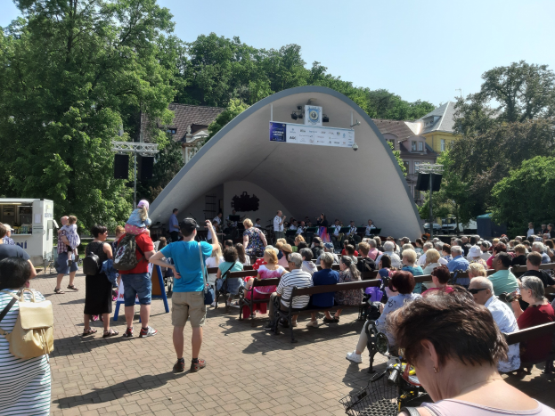 Dieses Wochenende findet die St. Bernard Party statt St. Bernard Mensa wird zum Party-Tempel